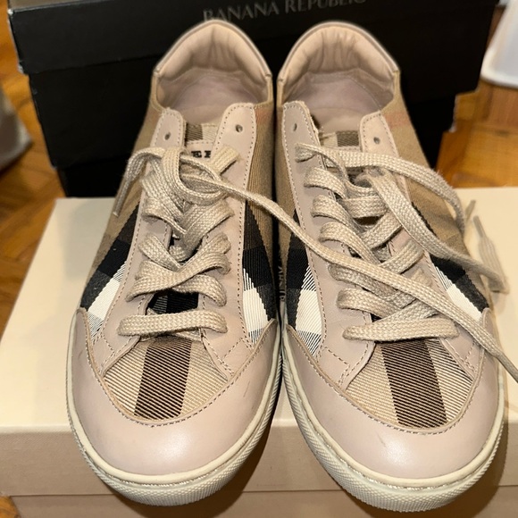 Burberry Beige and Red Plaid Sneakers - Picture 1 of 6